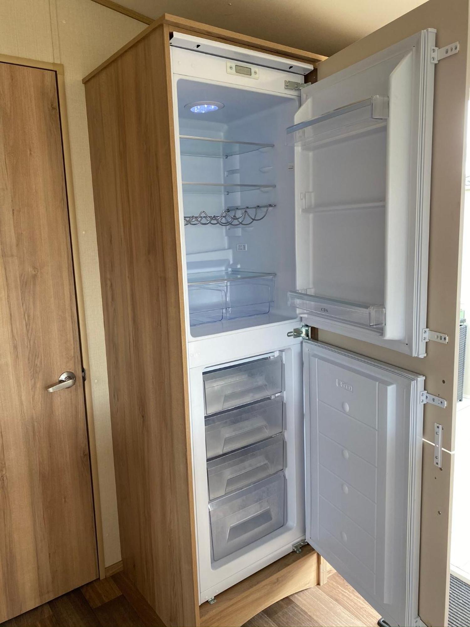 Tattershall Lakes Kingfisher Caravan 8 Berth With Hot Tub & Wifi מראה חיצוני תמונה