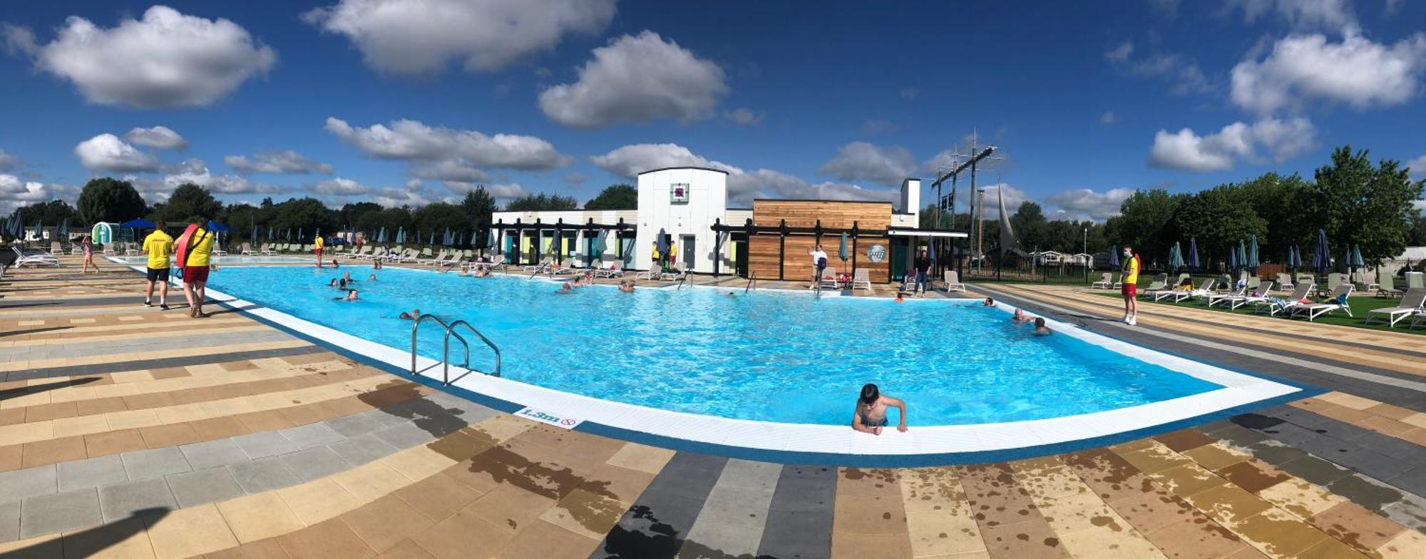Tattershall Lakes Kingfisher Caravan 8 Berth With Hot Tub & Wifi מראה חיצוני תמונה